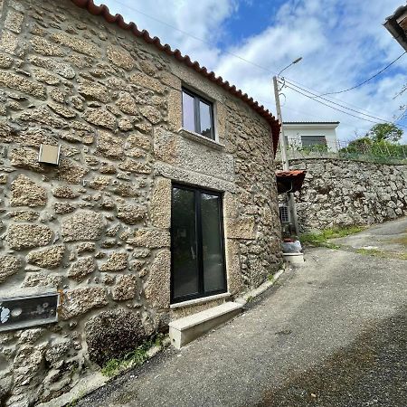 Casinha Da Fonte Villa Arcos de Valdevez Exteriör bild
