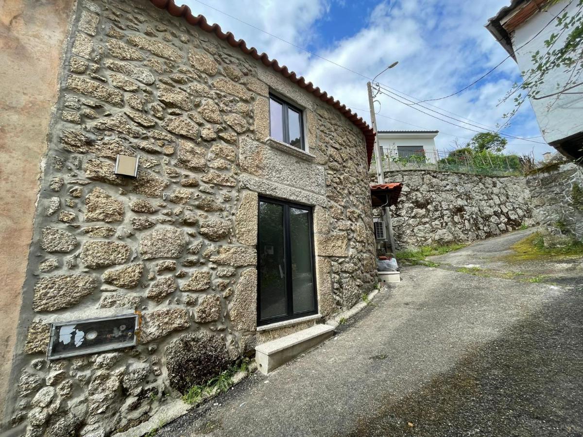 Casinha Da Fonte Villa Arcos de Valdevez Exteriör bild